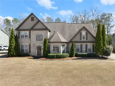 2103 Oak Falls Ln, Buford, GA 30519
