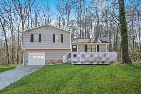 3730 N Quail Dr, Douglasville, GA 30135