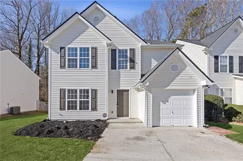 42 Springbottom Dr, Lawrenceville, GA 30046