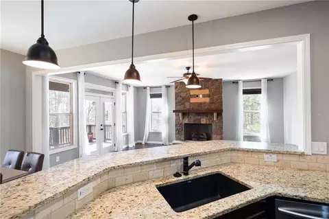 702 Ridgeway Ct, Canton, GA 30114 photo 8