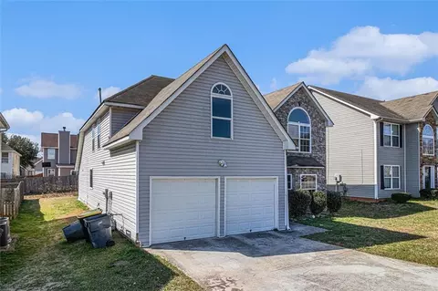 11643 Sarah Loop, Hampton, GA 30228 photo 3