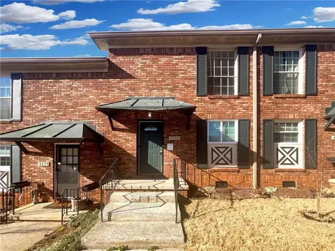 5676 Kingsport Dr #4, Atlanta, GA 30342