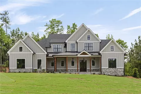 106 Forest Berry Ct, Newnan, GA 30265