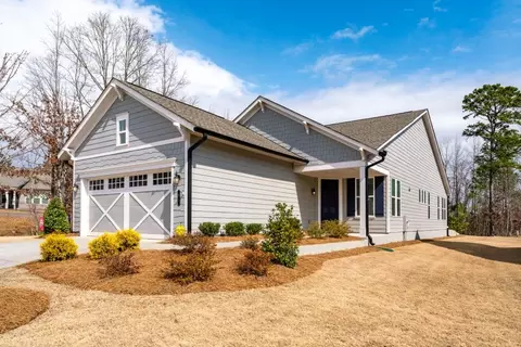 65 Tahoe Ct, Hoschton, GA 30548