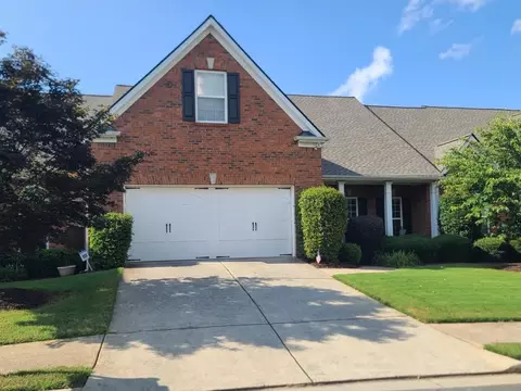 352 Lauren Ln, Woodstock, GA 30188