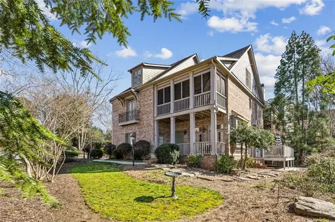 1059 Hedge Rose Ct NE, Atlanta, GA 30324