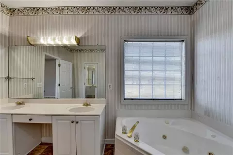4270 Fallbrook Dr, Duluth, GA 30096 photo 30