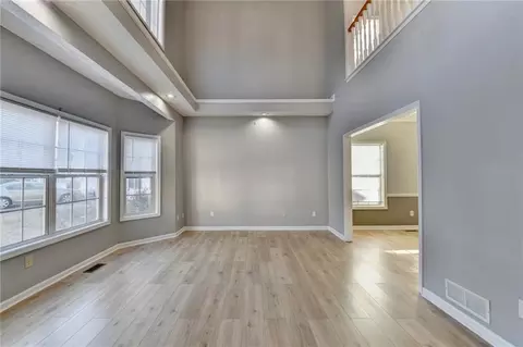 4270 Fallbrook Dr, Duluth, GA 30096 photo 3