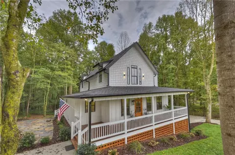 29 Highpoint Ridge Ct, Ellijay, GA 30536