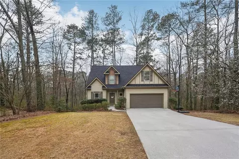 2845 Hickory Cir, Snellville, GA 30078
