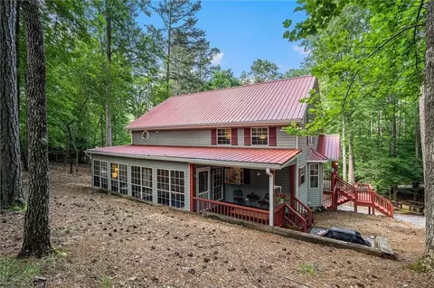 43 Hamlet Ct, Ellijay, GA 30540