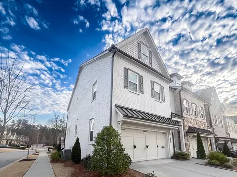 13 Ganel Ln, Alpharetta, GA 30009