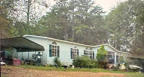 357 Red Oak Rd, Maysville, GA 30558