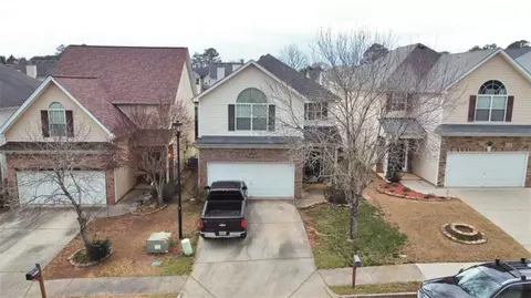 11169 James Madison Dr, Hampton, GA 30228
