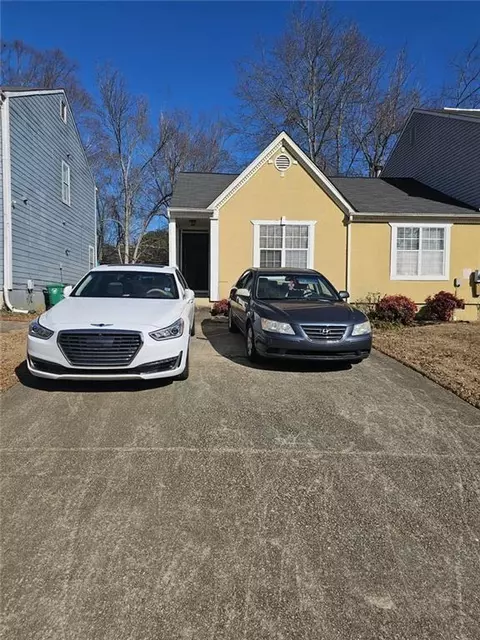 6424 W Charter Way, Lithonia, GA 30058