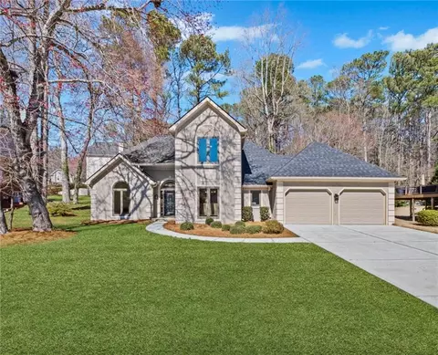 149 N Lakeside Dr NW, Kennesaw, GA 30144