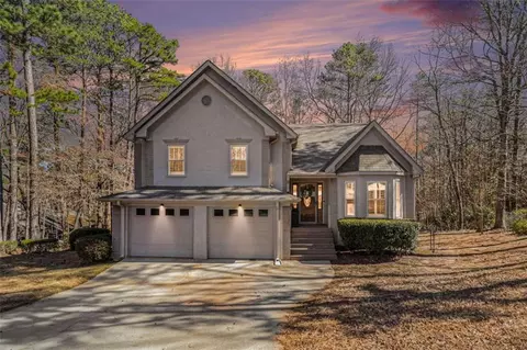 146 Crowell Rd SE, Conyers, GA 30094
