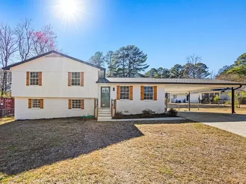 7445 Paul Ct, Riverdale, GA 30274