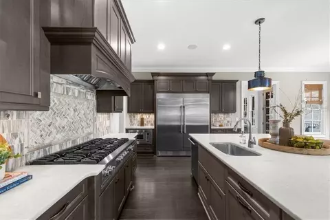 Kitchen - 3034 Watsons Bnd, Milton, GA 30004 photo 5 of 8