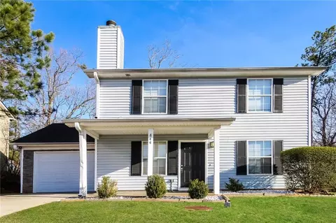 844 Glenshire Ct, Riverdale, GA 30274