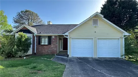 2820 Skye Ter, Duluth, GA 30096 photo 2