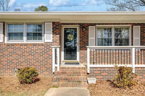 2296 Corinth Poseyville Rd, Bremen, GA 30110