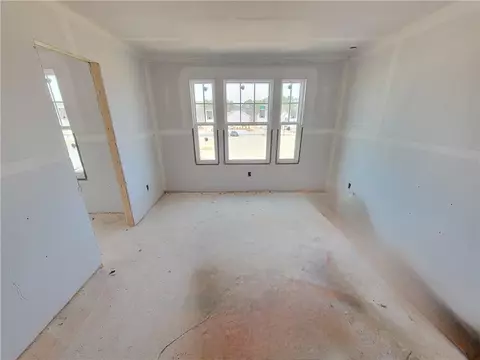 Living - 470 Silverleaf Trl, Bethlehem, GA 30620 photo 6 of 6