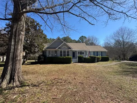 3030 Scott Rd, Marietta, GA 30066