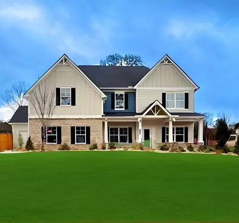 1381 Stephens View Dr, Loganville, GA 30052
