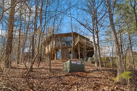 41 Treetopper Ln, Jasper, GA 30143