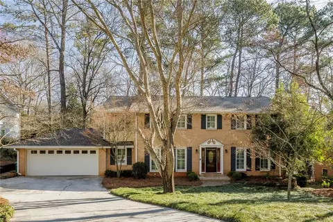 5385 Saffron Dr, Dunwoody, GA 30338