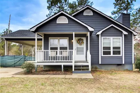 335 Old Airport Rd, Carrollton, GA 30116