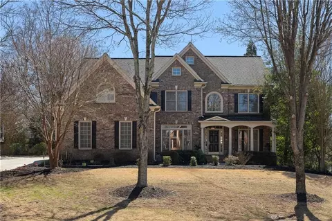 1615 Chattahoochee Run Dr, Suwanee, GA 30024