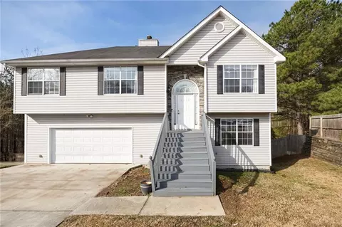 6595 Lancelot Ct, Riverdale, GA 30296
