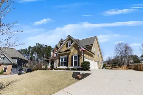 112 Bluestone Ct, Acworth, GA 30101 photo 3