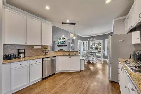 112 Bluestone Ct, Acworth, GA 30101 photo 18