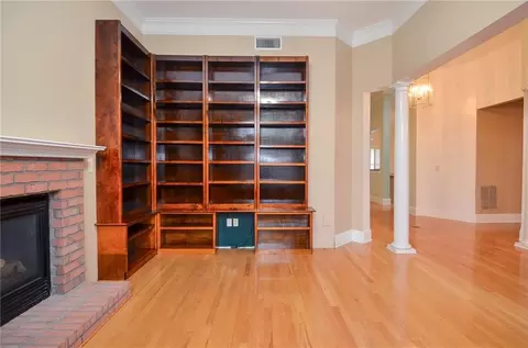 Living - 11385 Donnington Dr, Duluth, GA 30097 photo 4 of 12