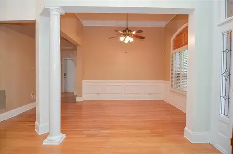 Living - 11385 Donnington Dr, Duluth, GA 30097 photo 3 of 12