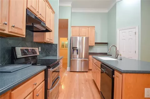 Kitchen - 11385 Donnington Dr, Duluth, GA 30097 photo 5 of 5