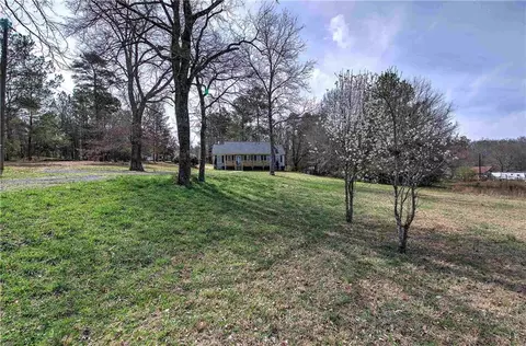 133 Miller Farm Rd, Taylorsville, GA 30178