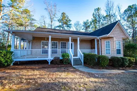 7153 Tara Dr, Villa Rica, GA 30180