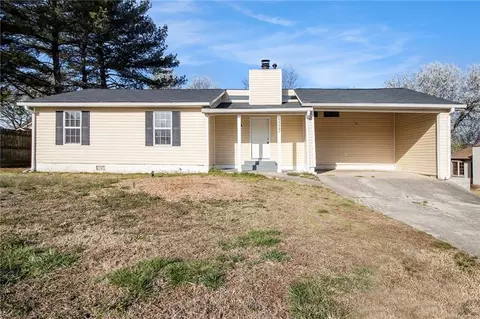 9515 Deerfield Ln, Jonesboro, GA 30238