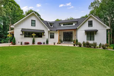 836 Bailey Woods Rd, Dacula, GA 30019