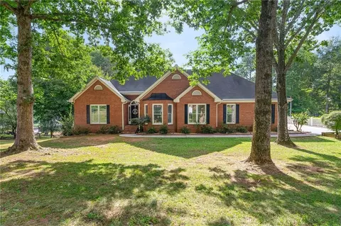 587 Morgan Ct, Hampton, GA 30228