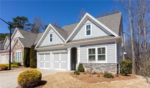341 Little Pine Ln, Woodstock, GA 30188