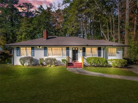 1403 Centra Villa Dr, Atlanta, GA 30311
