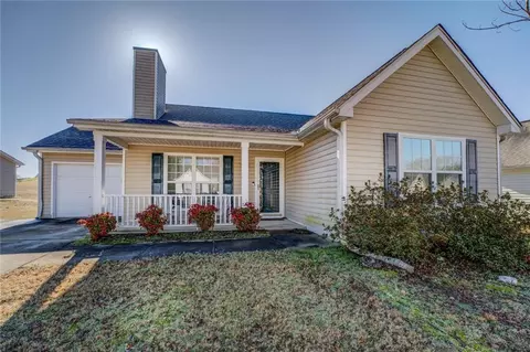 6661 Gina Agha Cir, Lithonia, GA 30038