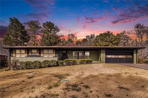 635 Reed Rd SE, Smyrna, GA 30082