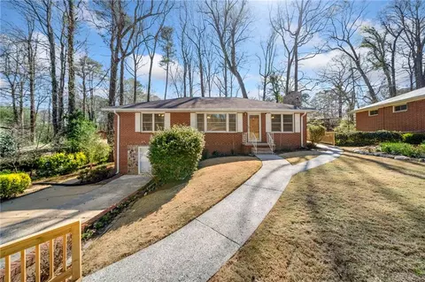 750 Parkway Dr SE, Smyrna, GA 30080
