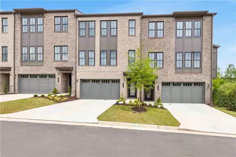 587 Red Clay Farm Ln, Suwanee, GA 30024